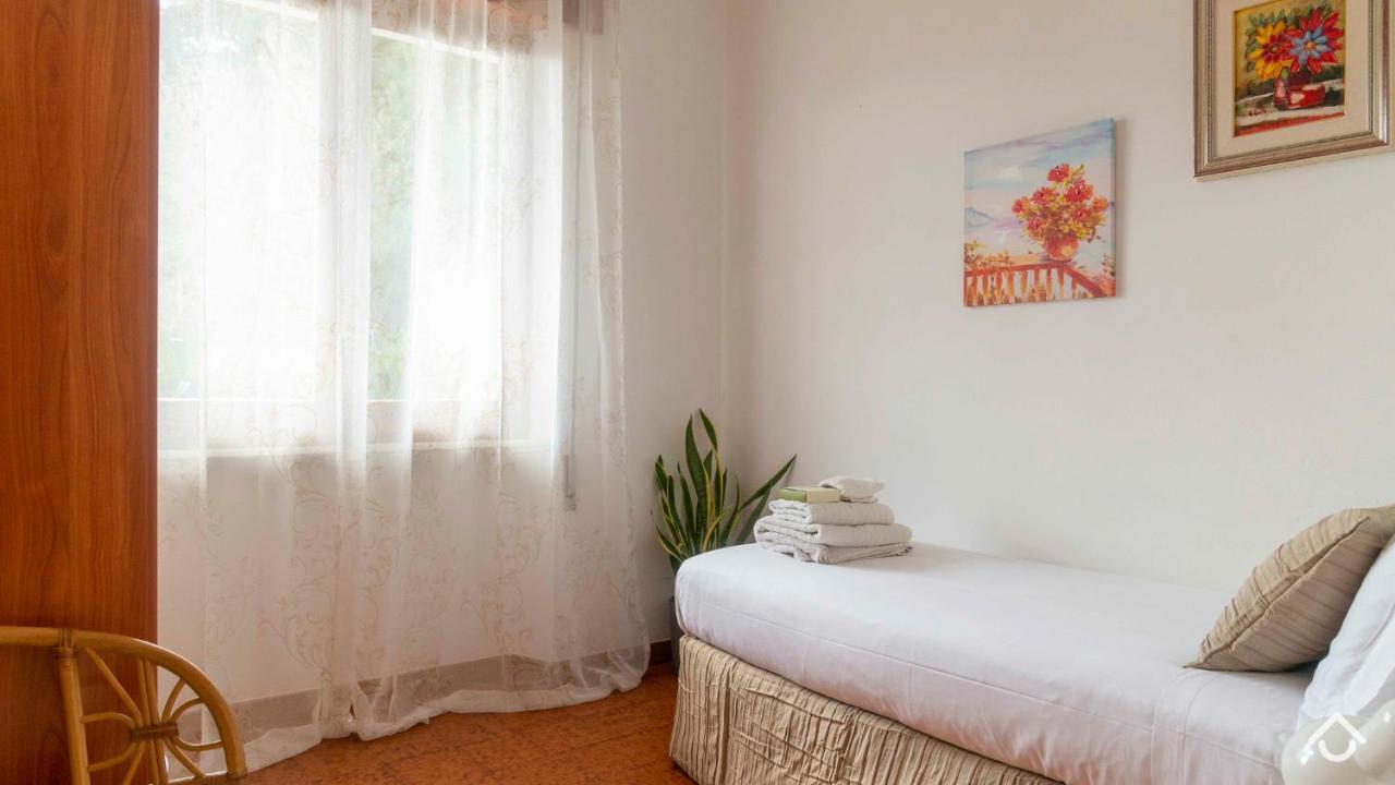 Villa Al Mare - Cala Gonone دورغالي المظهر الخارجي الصورة
